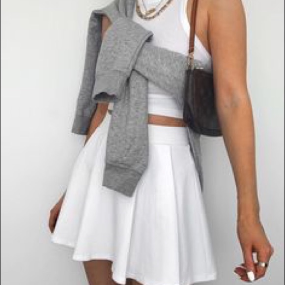 Clothing Aesthetic Box - Picture 2 of 8